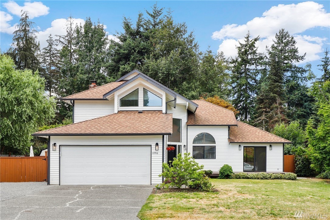 Archived property photo: 13916 25th Ave SE, Mill Creek, WA