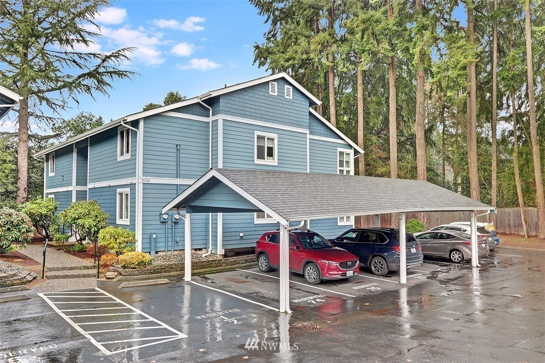 Listing photo of 3030 125th Ave SE #4, Bellevue