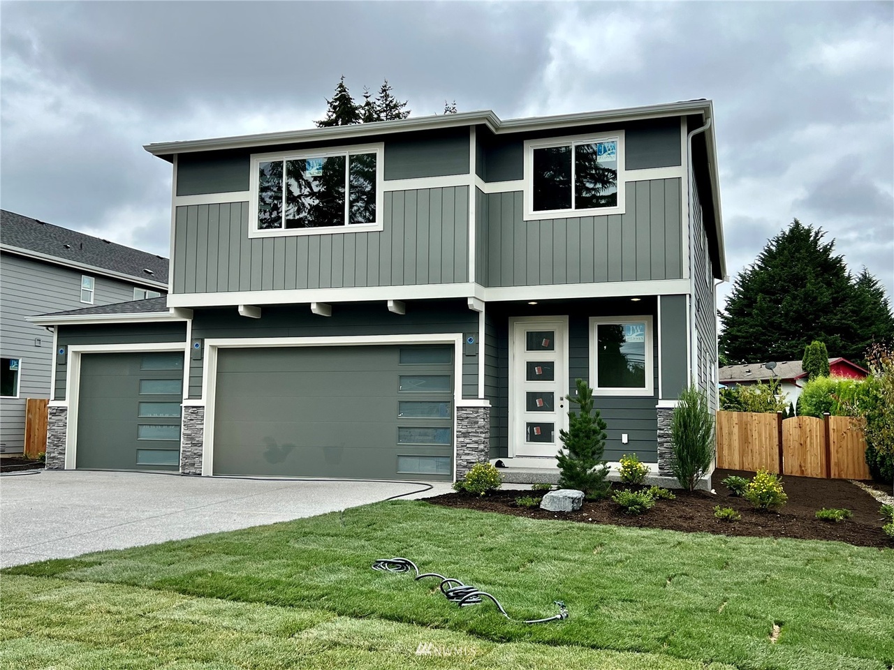 Listing photo of 430 Logan Rd, Lynnwood