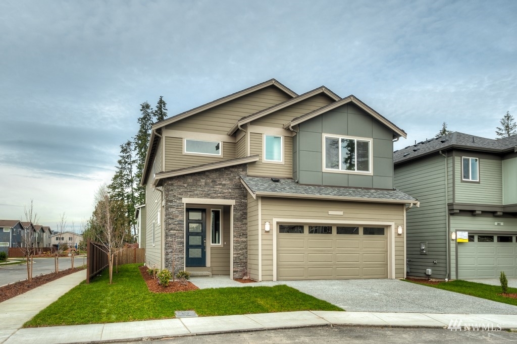 Archived property photo: 21503 6th Dr SE Rm 10, Bothell, WA