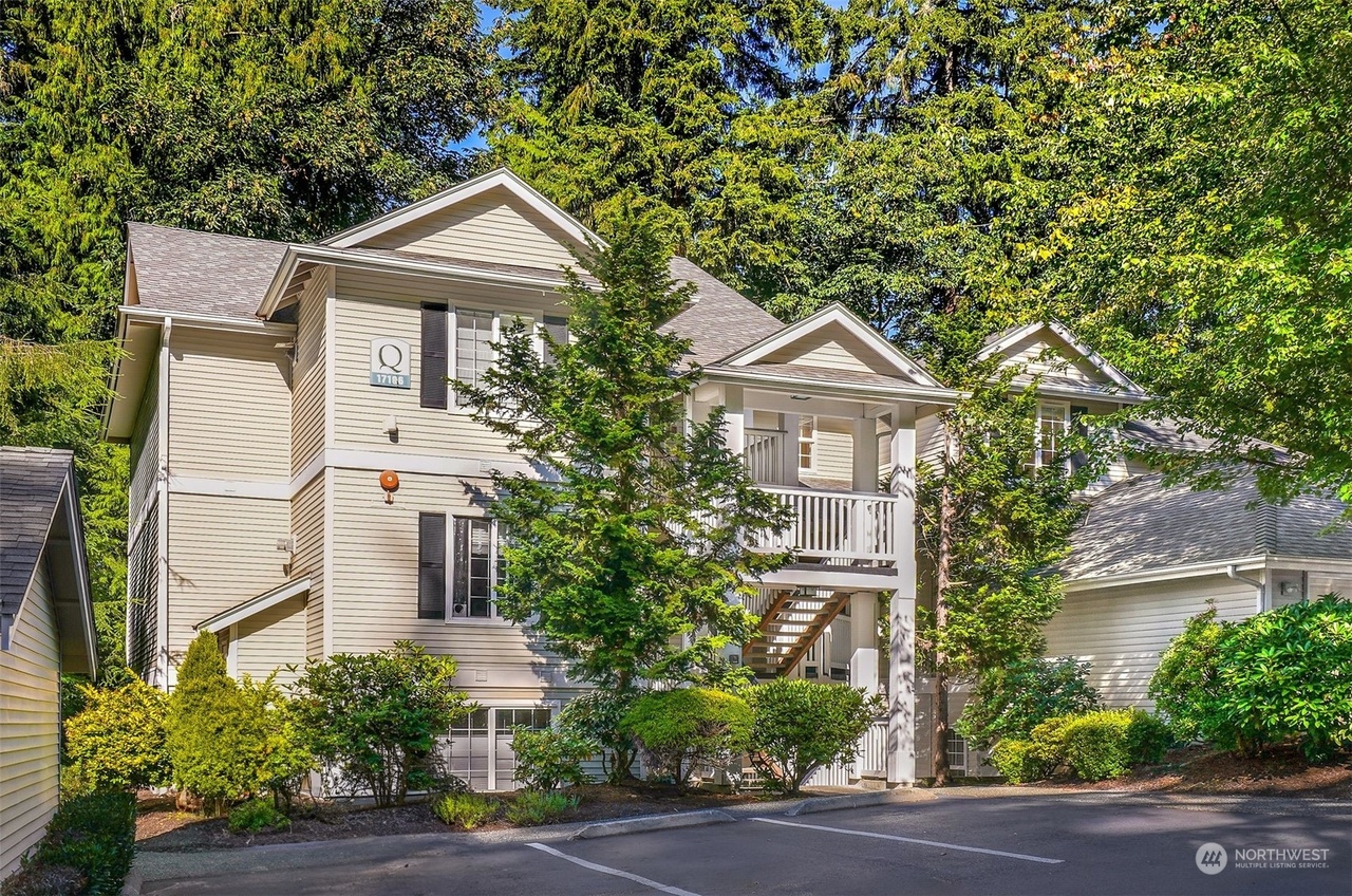 Listing photo of 17106 123rd Place NE #Q202, Bothell